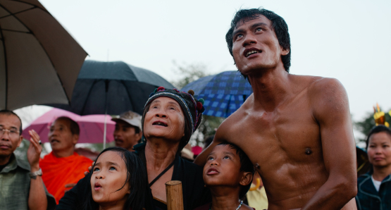 Loungnam Kaosainam as Kia, Bunsri Yindi as Taitok, Sitthiphon Disamoe as Ahlo and Sumrit Warin as Toma in THE ROCKET, a film by Kim Mordaunt.