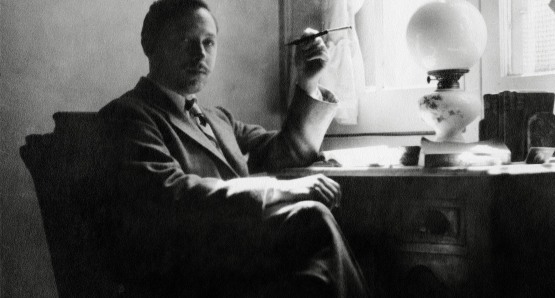Tennessee Williams at his desk, courtesy of Harry Ransom Center / The University of Texas at Austin